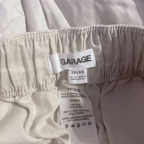 baggy high rise khaki colored cargos from garage - Picture 2 of 3